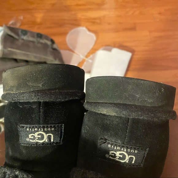 Cambridge Ugg Boots - Picture 8 of 14